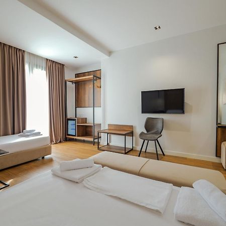 Hotel Central Vlorë 外观 照片