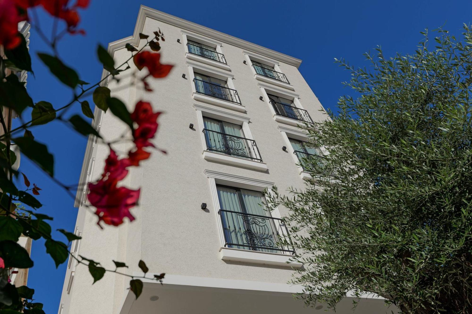 Hotel Central Vlorë 外观 照片