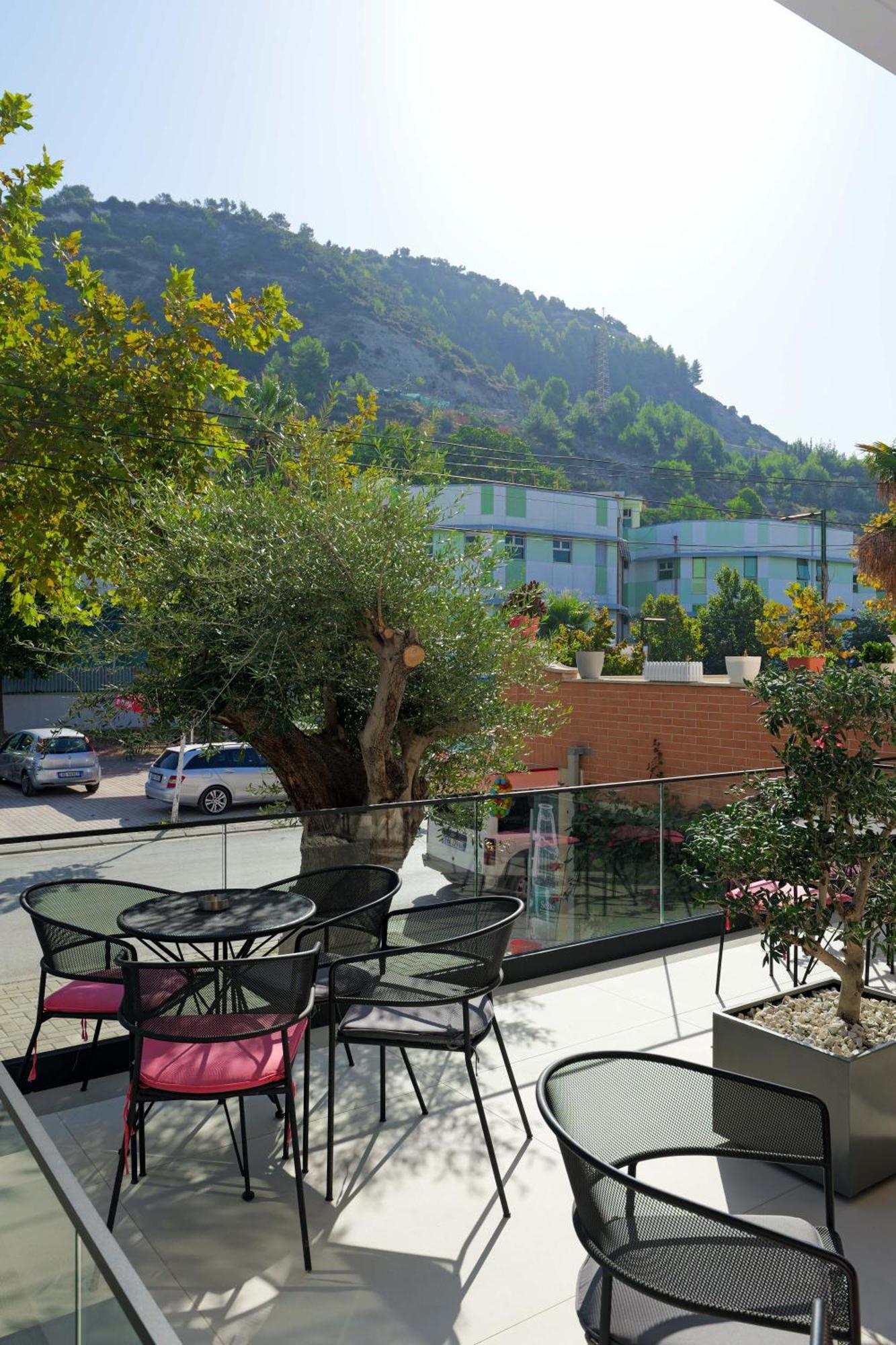 Hotel Central Vlorë 外观 照片